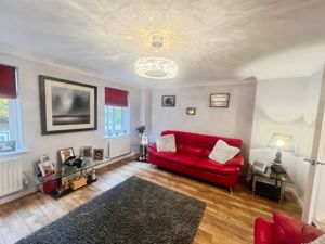 Lounge- click for photo gallery